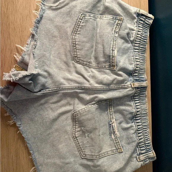 2 Pairs Aerie Daydream Shorts - Picture 7 of 8